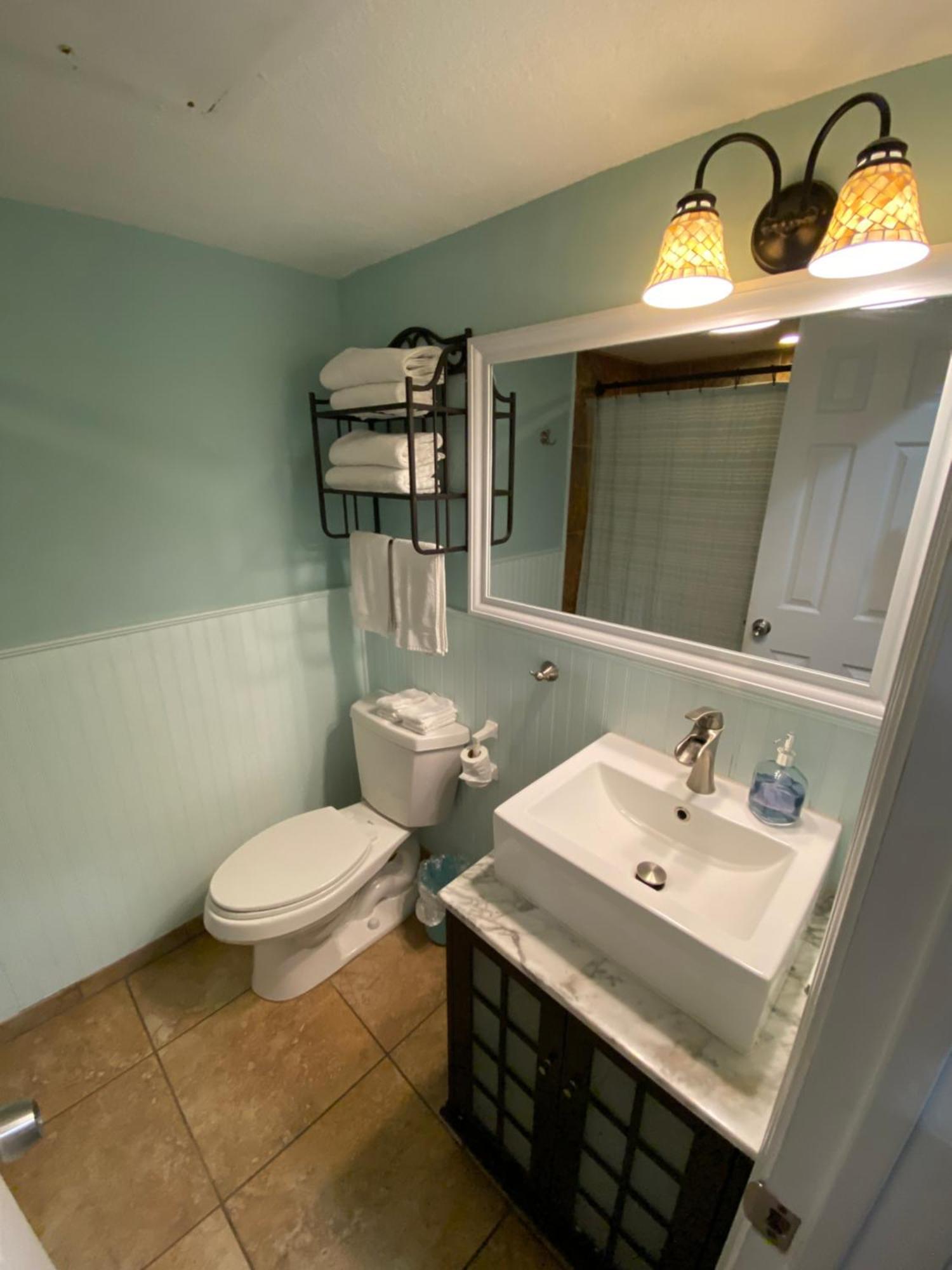 The Victorian Condo/Hotel Galveston Bagian luar foto