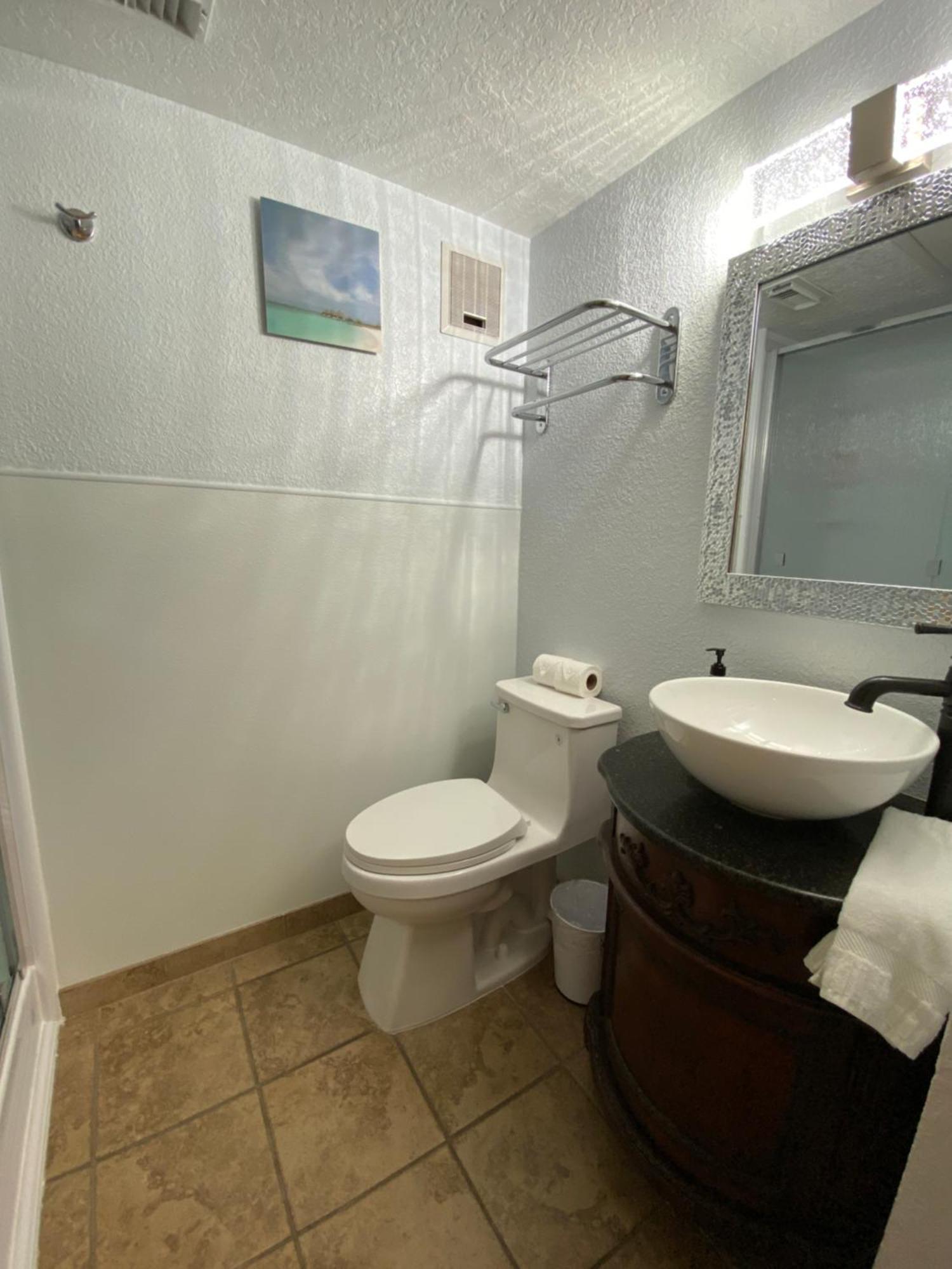 The Victorian Condo/Hotel Galveston Bagian luar foto