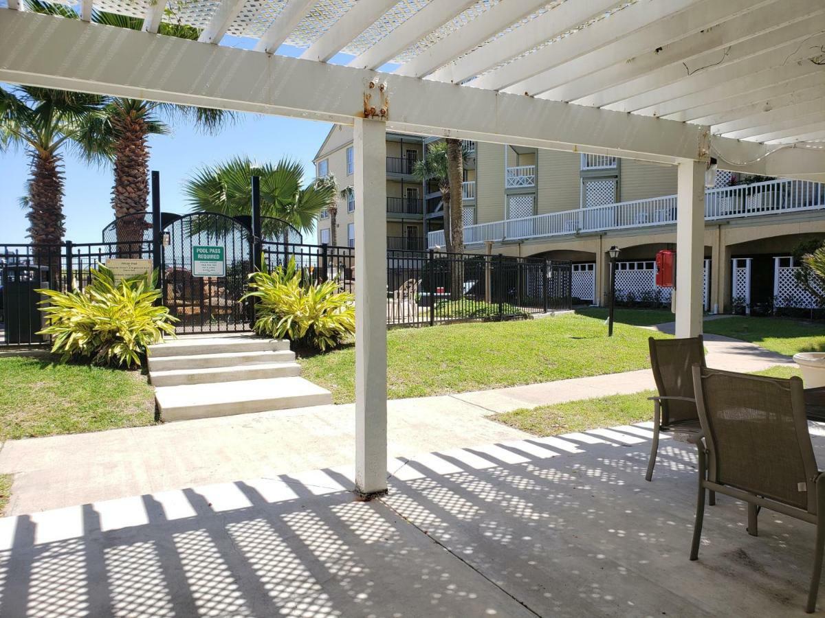 The Victorian Condo/Hotel Galveston Bagian luar foto