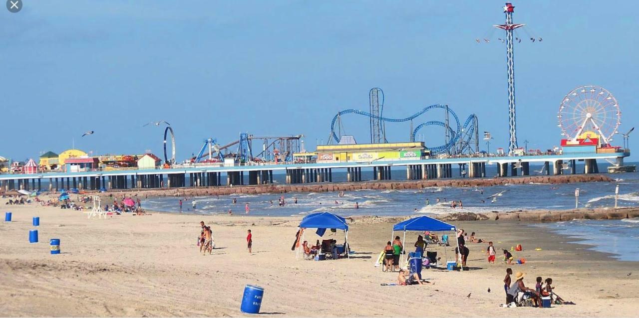 The Victorian Condo/Hotel Galveston Bagian luar foto