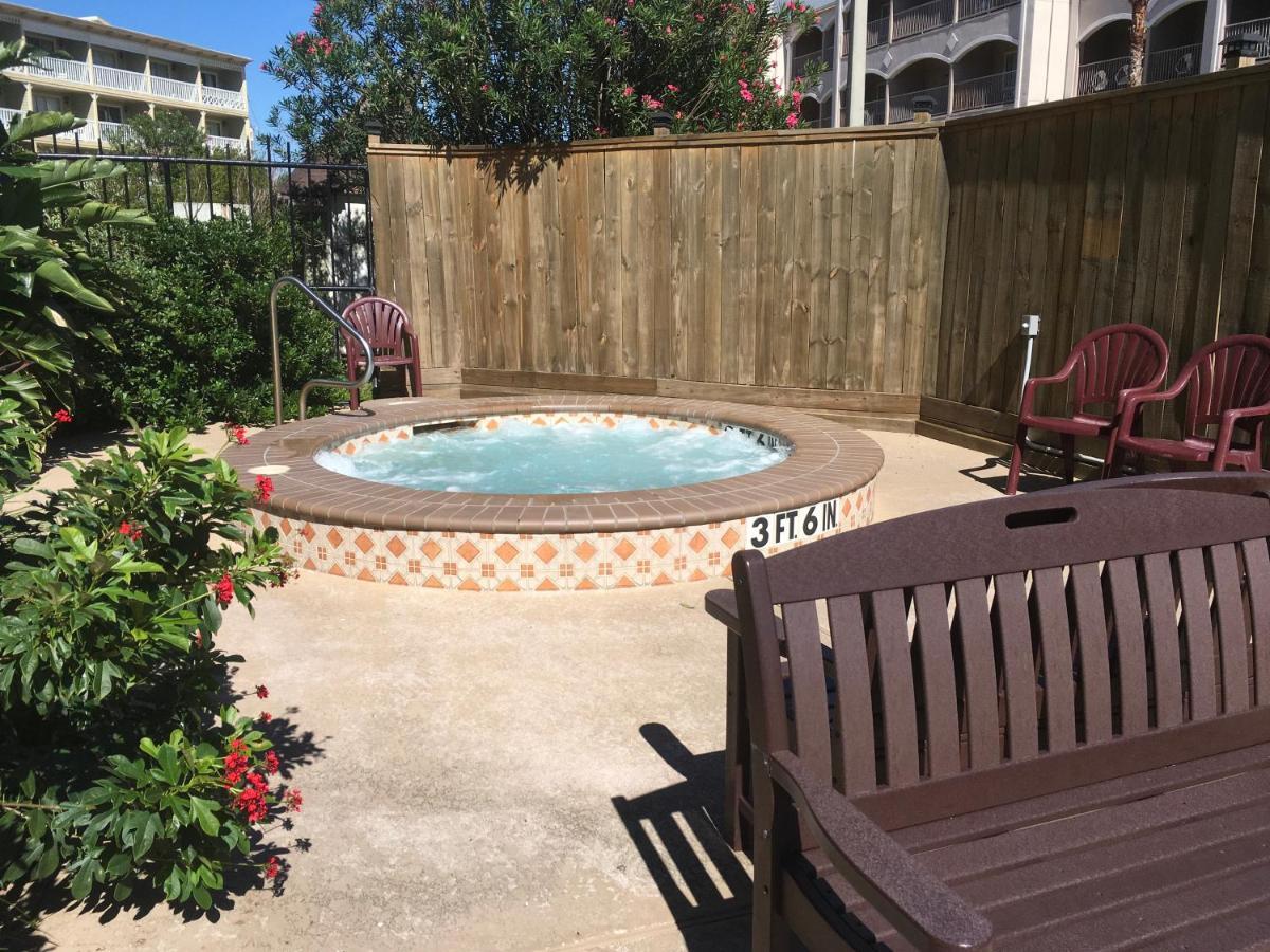 The Victorian Condo/Hotel Galveston Bagian luar foto