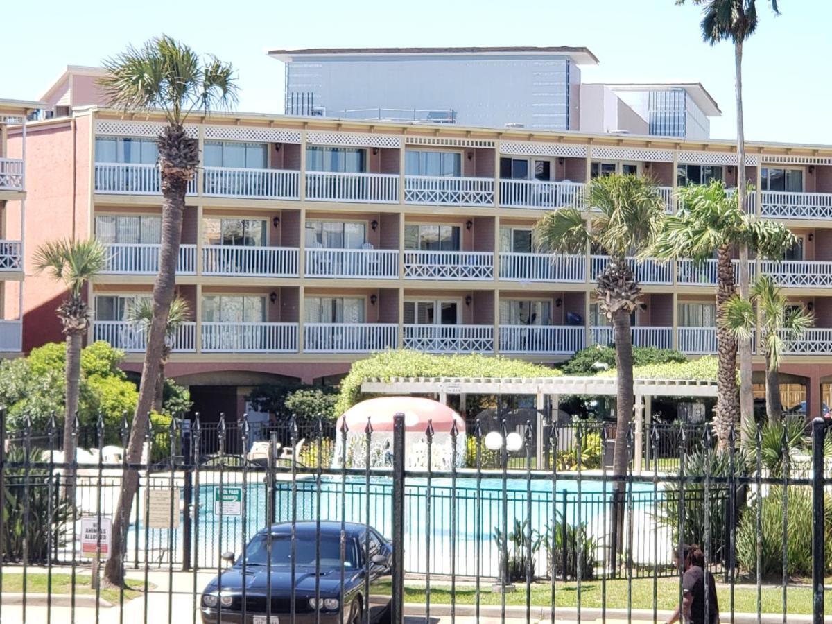 The Victorian Condo/Hotel Galveston Bagian luar foto